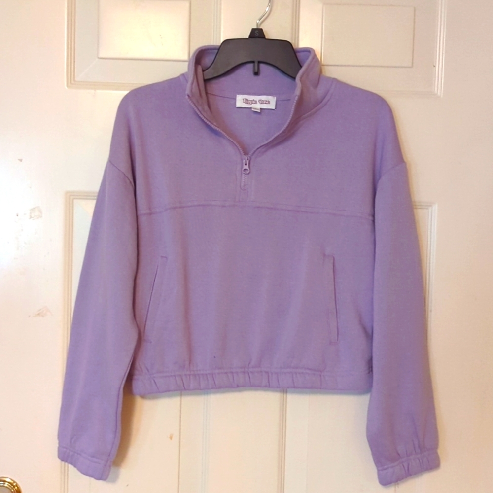 Hippie Rose crop sweatshirt with zipper new without tags